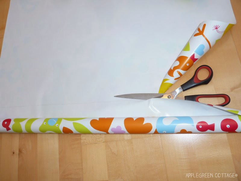 gift wrapping paper