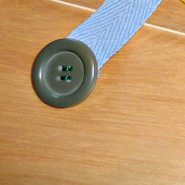 diy button snake