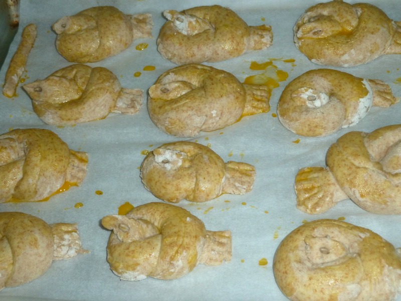 Bird shaped bread