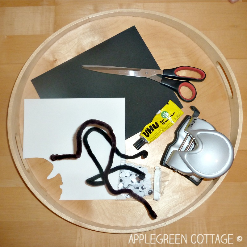 supplies for  how to make spiders out of pipe cleaners