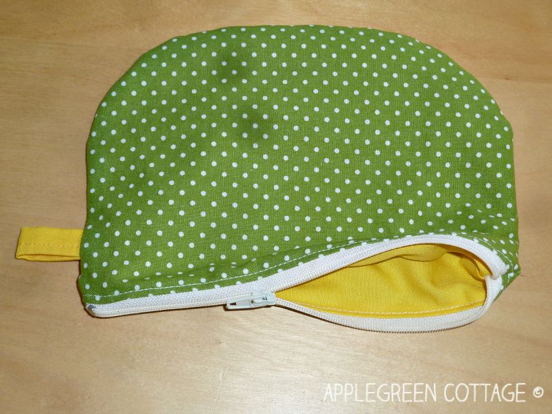 easy zipper pouch tutorial easy zipper pouch tutorial