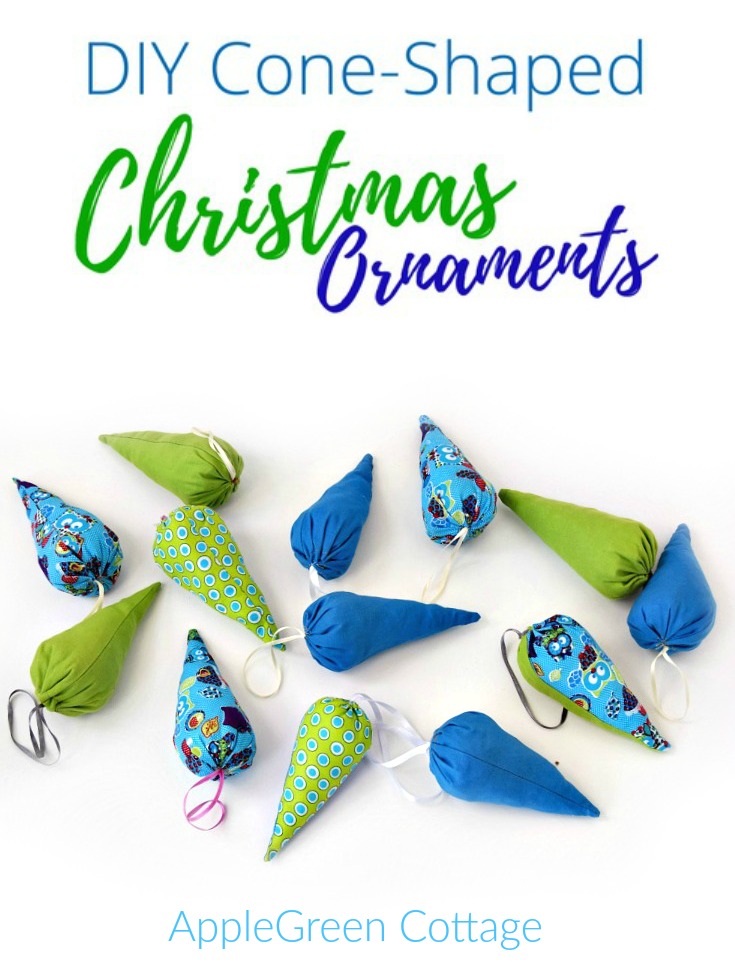 Christmas ornaments and a free pattern