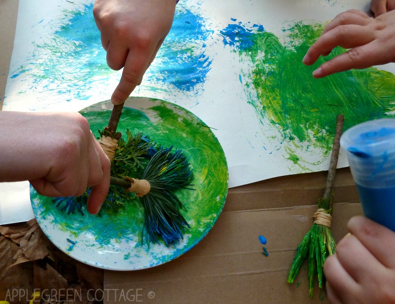 Make your own Nature Paint Brushes - Nature art painting for kids - Messy  Little Monster