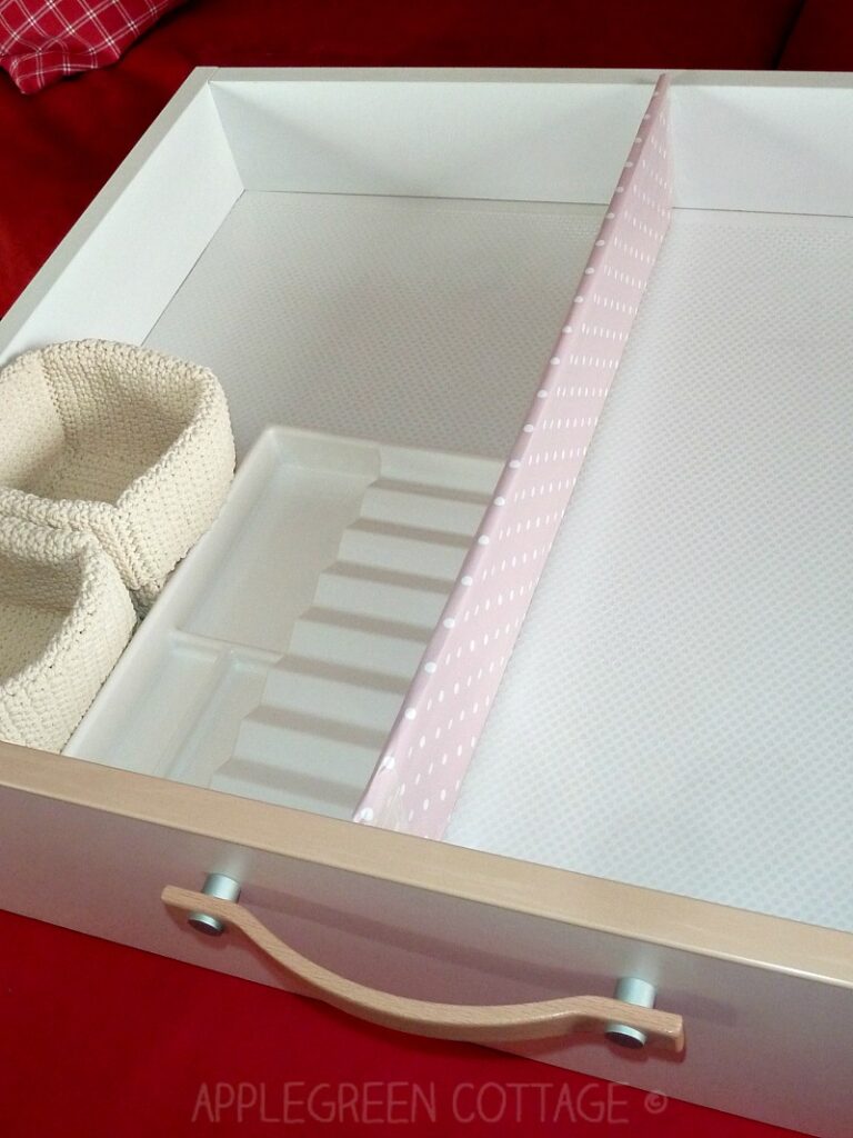 Make simple drawer dividers that will cost you nothing else but a few minutes of your time and a piece of cardboard to be reused instead of thrown away.