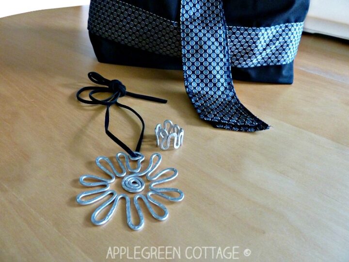 Easy-Sew Hobo Bag - AppleGreen Cottage