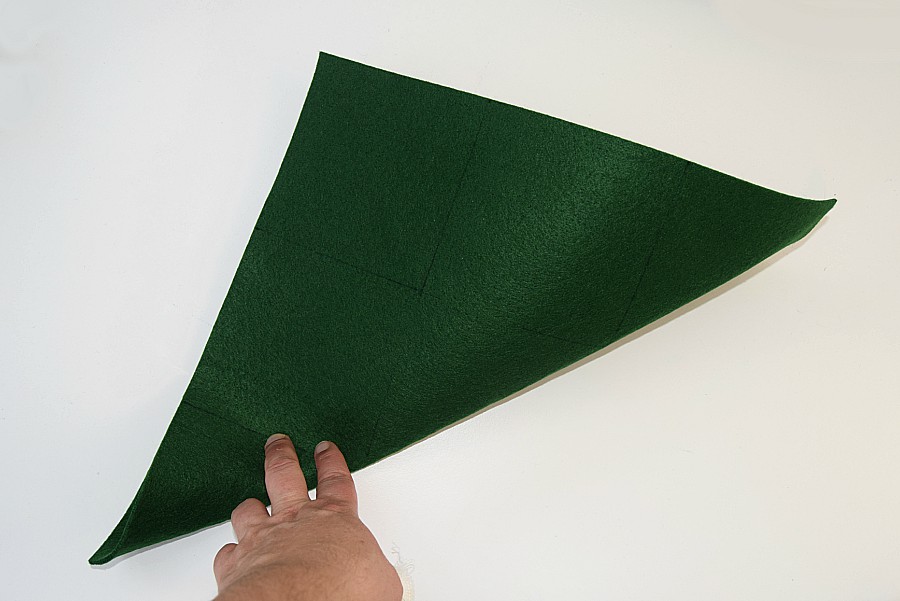 diagonally folded green felt for diy storage box