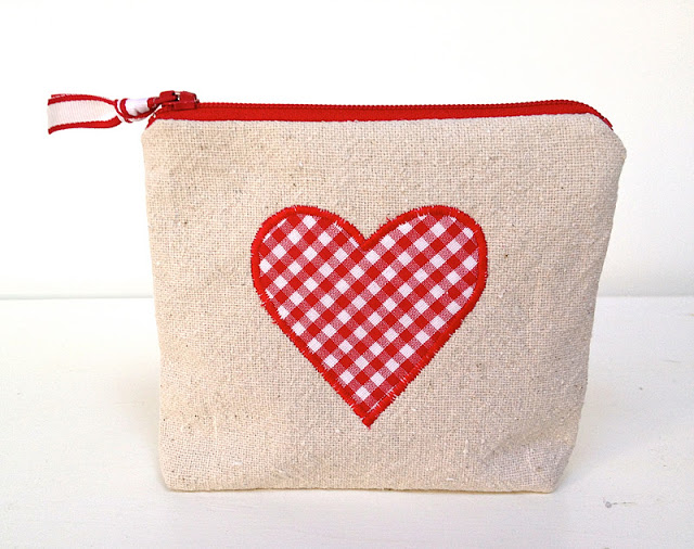 Here's a collection of 10+ adorable and easy Valentines sewing projects  with links to free patterns and beginner sewing tutorials you just won't be able to resist. Sew up a few quick and easy Valentines gifts for your loved ones!