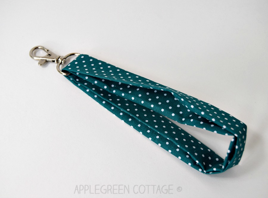 wristlet strap