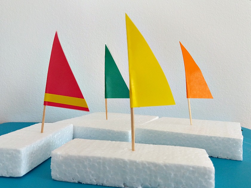 Sailboat Craft - Easy Kids Activities - AppleGreen Cottage