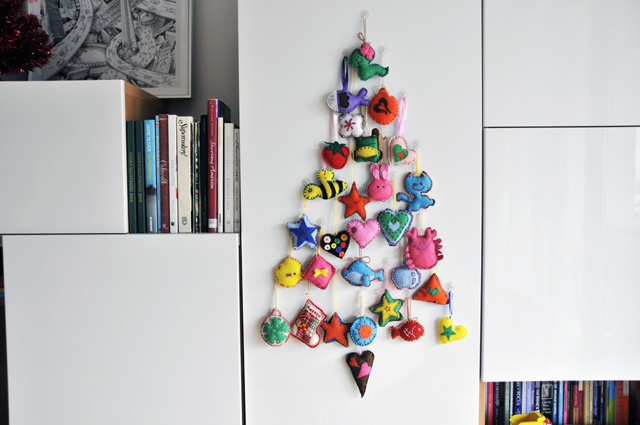 christmas tree ideas for small spaces