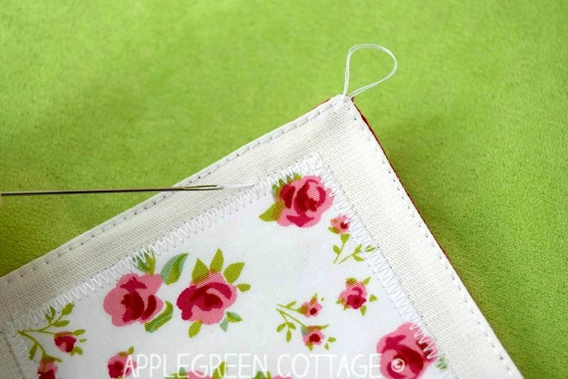 Learn how to finish a seam the neat way. Are just finishing a topstitching, and you'd like BOTH of your project sides look clean and polished and without any visible thread tails? Not just the 'top' side, the wrong one too? Totally doable, even easy! Check it out now!