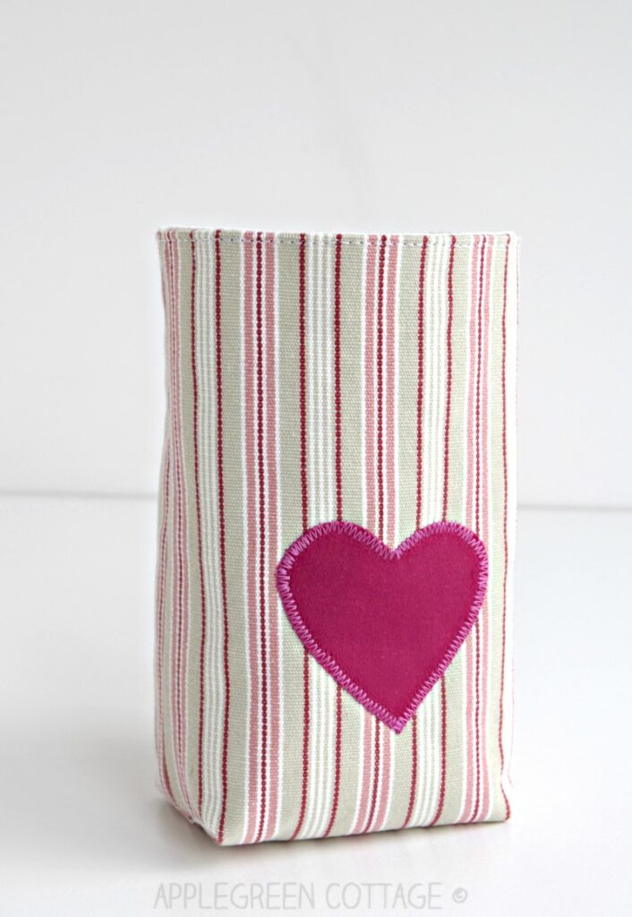 free sewing pattern for a small hanging storage basket free sewing pattern for small basket