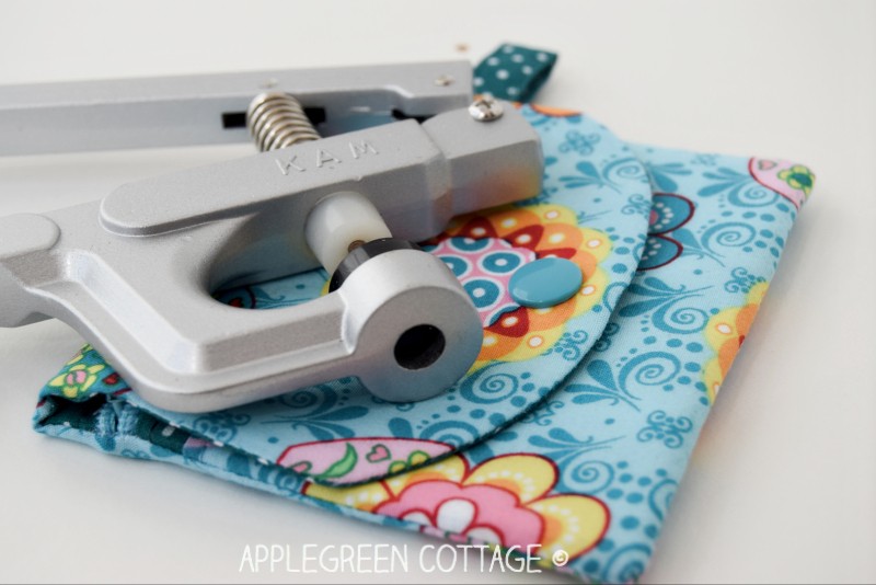 How to install kam snaps and add snaps to any of your sewing projects. Easy and quick! 