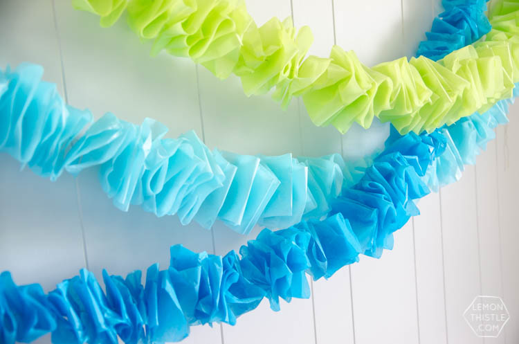 Lorrie Everitt Studio: DIY tissue paper fringe garland