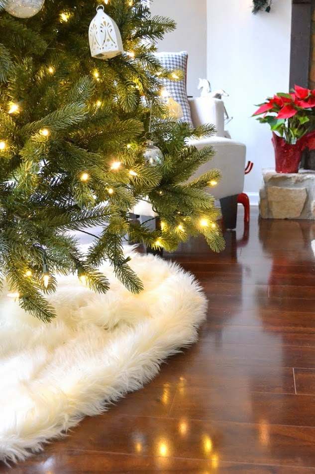 diy Christmas tree skirt