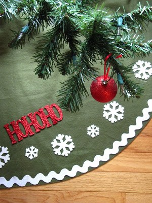 diy Christmas tree skirt