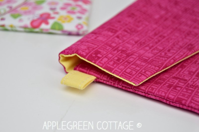 sewing pattern for pouch with flap