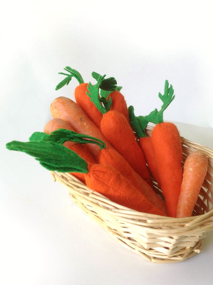 diy felt carrots and real carrots in a woven basket 