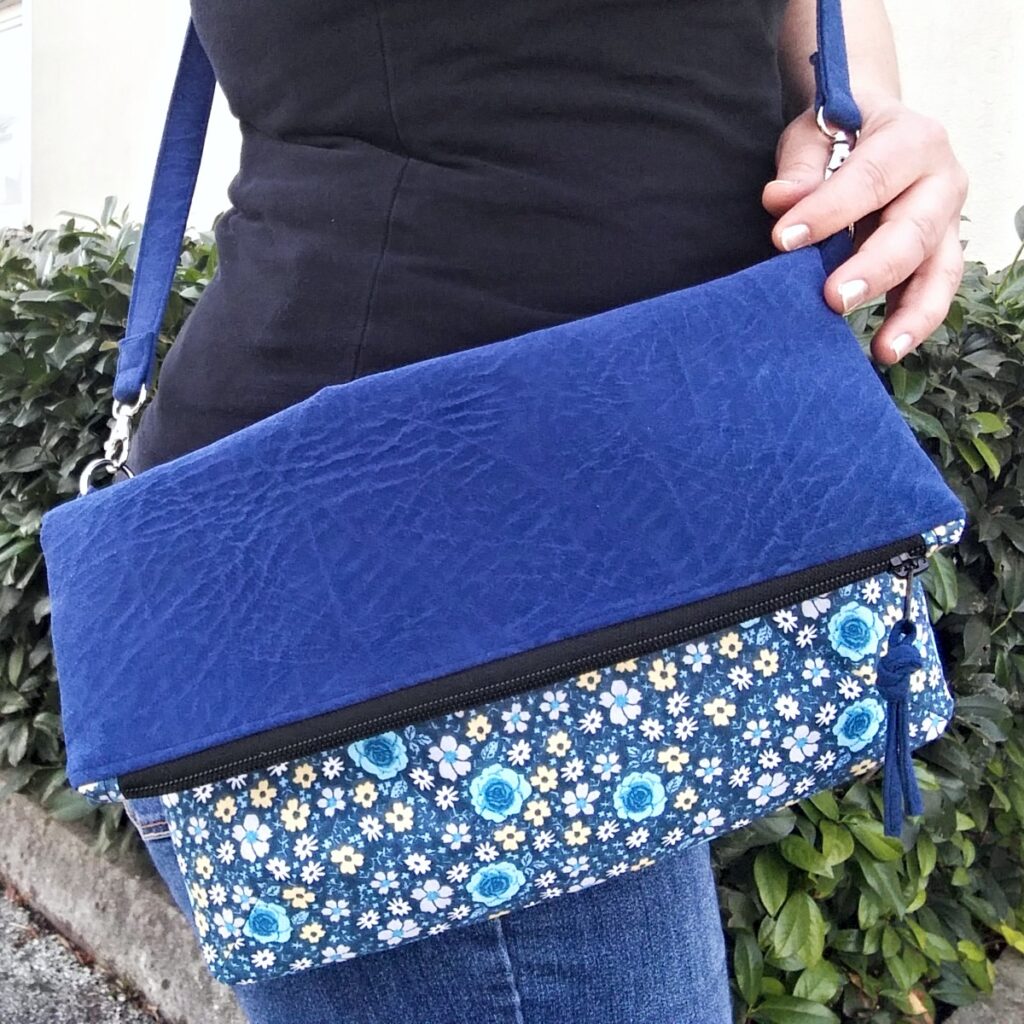 fold-over crossbody bag pattern