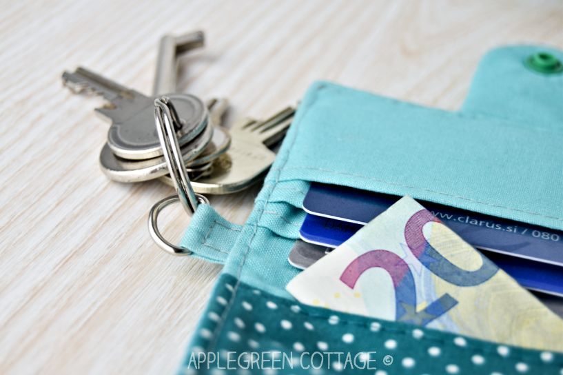 wallet pattern with keyring tab