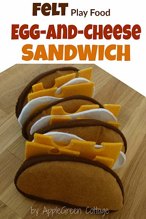 How To Sew a Felt Sandwich {Felt Play Food}