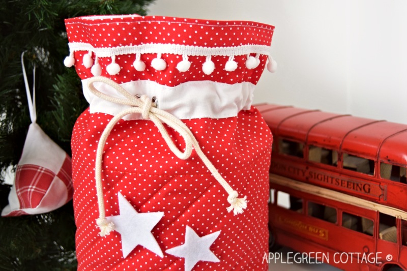 diy Santa bag to sew