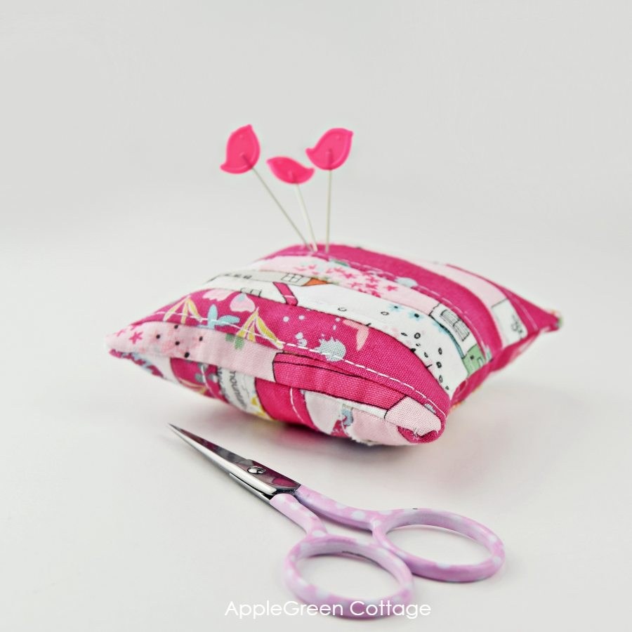 diy patchwork pincushion