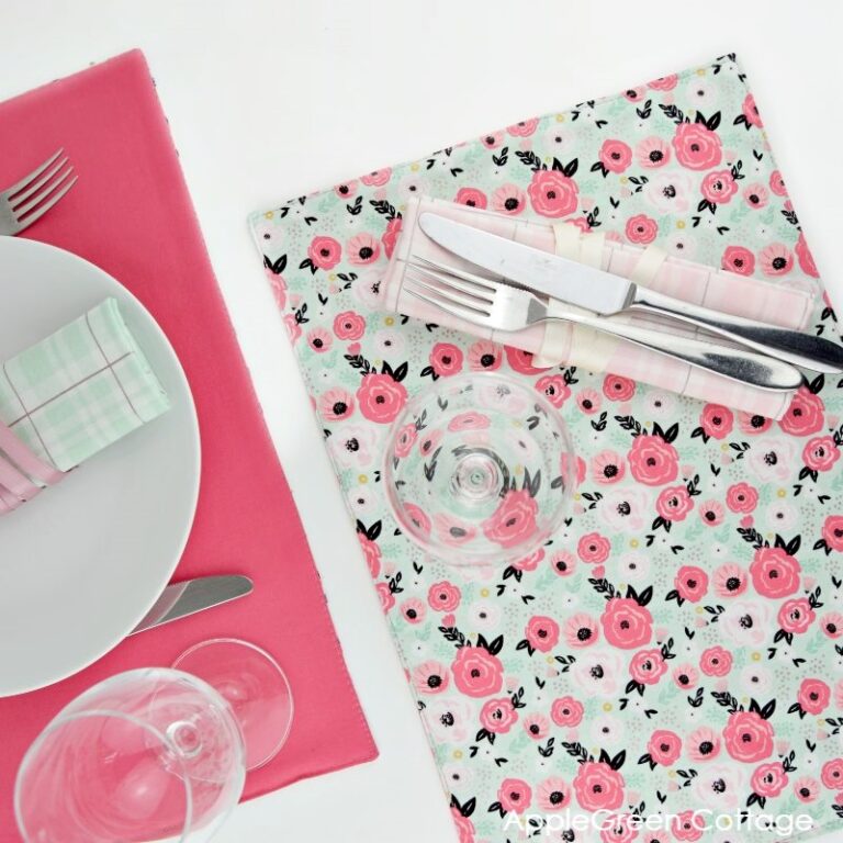 How To Make A Placemat Easy Diy Placemat Anyone Can Sew!