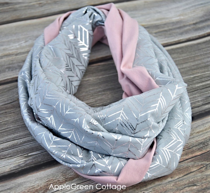 how to make infinity scarf