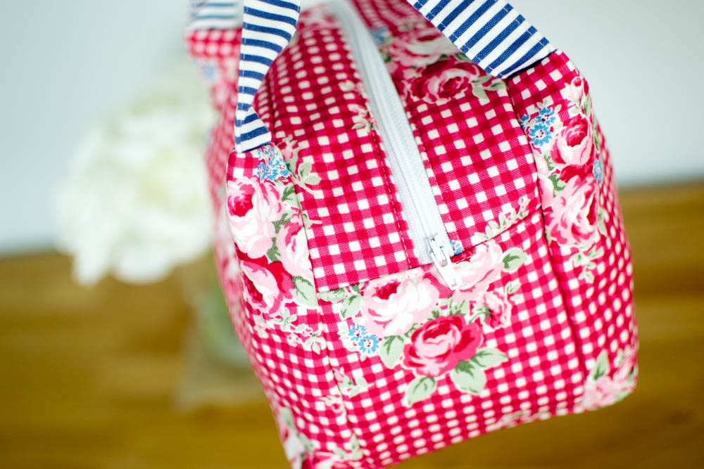 https://www.applegreencottage.com/wp-content/uploads/2020/04/lunch-bag-pattern.jpeg