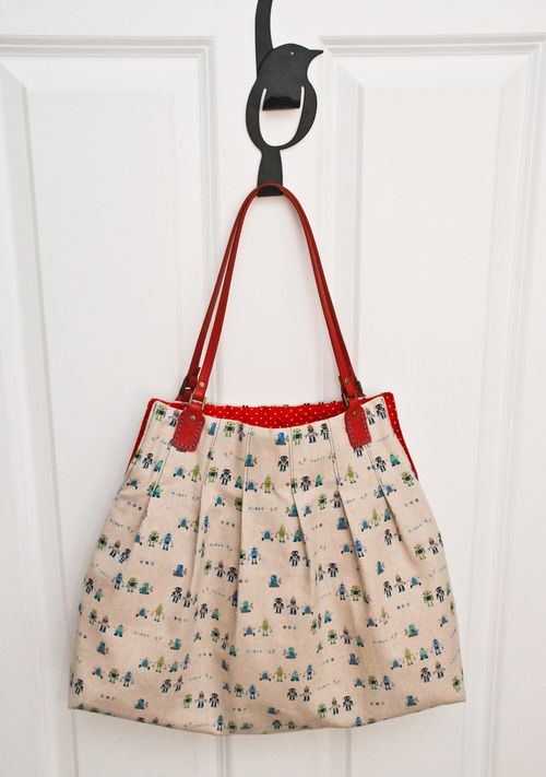 Fish Pochette bag: Sewing pattern