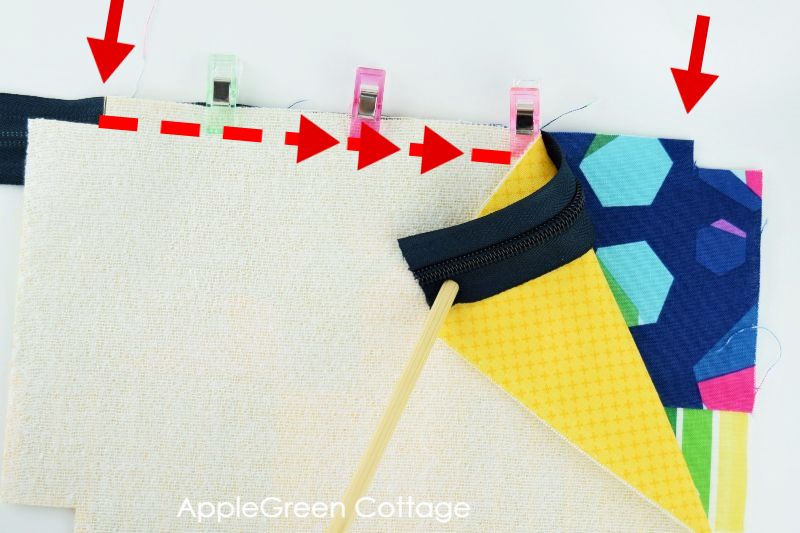 sew a zipper pouch