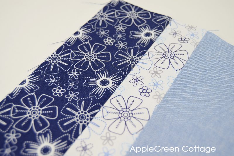 https://www.applegreencottage.com/wp-content/uploads/2020/10/Easy-Potholder-Pattern-17-ang.jpg