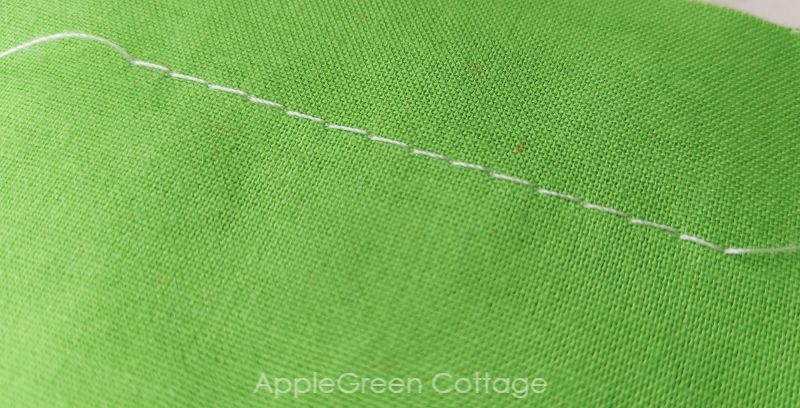 how to sew a straight stitch