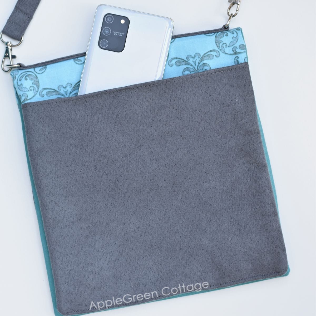 back full width slip pocket on a crossbody bag to sew