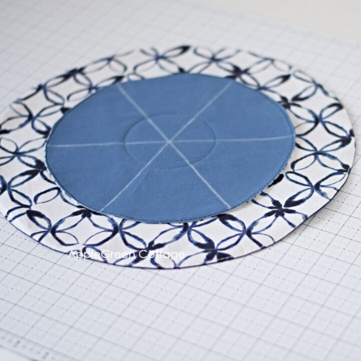 free multi pocket dice bag pattern applegreen cottage