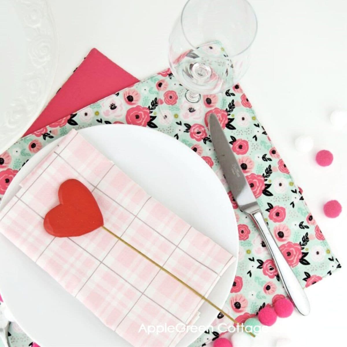 a finished handmade placemat sewn from beauiful fabric using a free sewing pattern